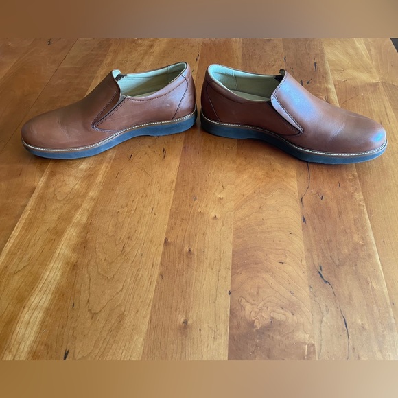 Samuel Hubbard Frequent Traveler Loafers - Picture 5 of 7